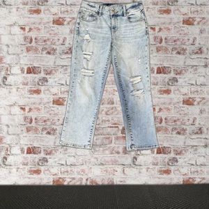 Maurices NWOT Mid-Rise Women’s Capris (Size: 2)